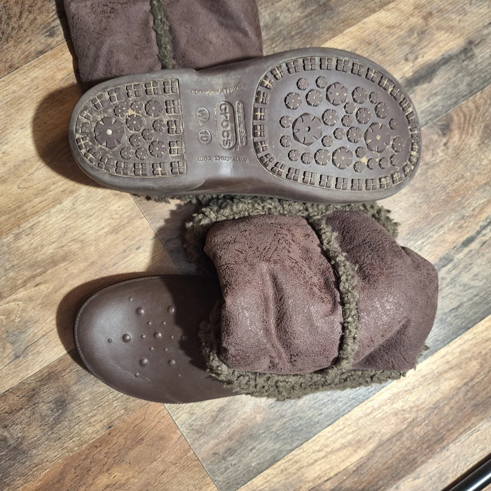 CROCS warm stylish